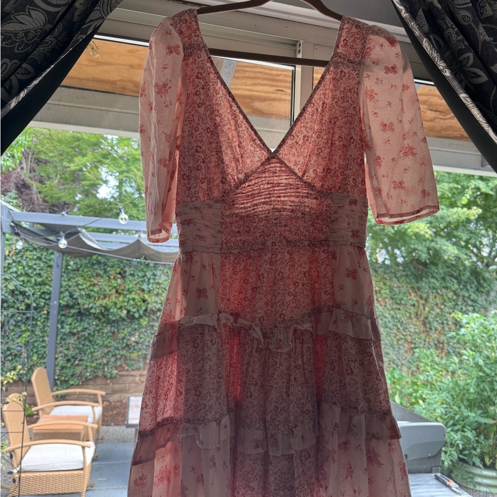 American Eagle Outfitters Red Floral short Sleeve Dress